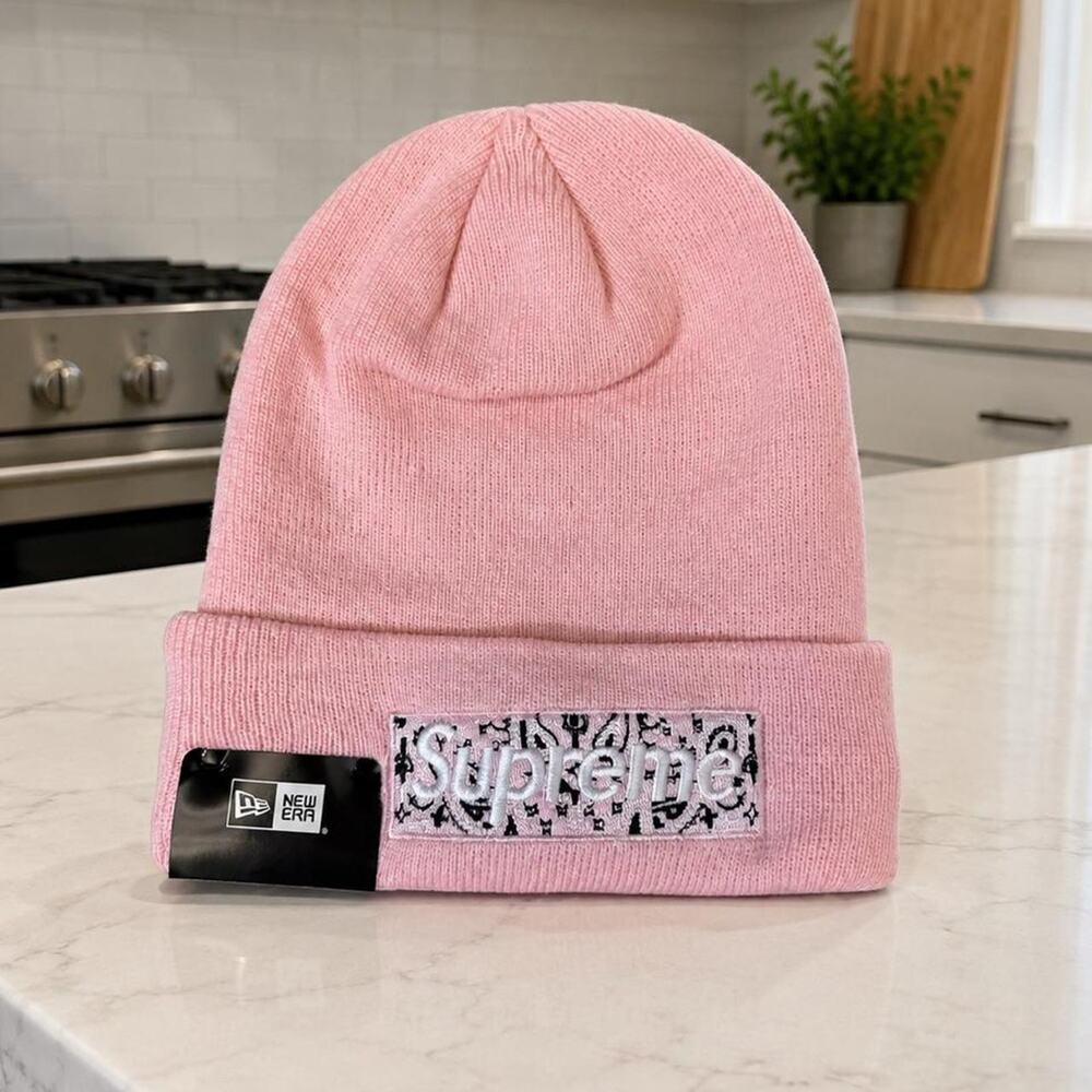 Supreme New Era Box Logo Beanie (FW19) – Pink